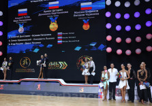 Армен Цатурян и Доминика Бергманова - чемпионы России по Латине 2022