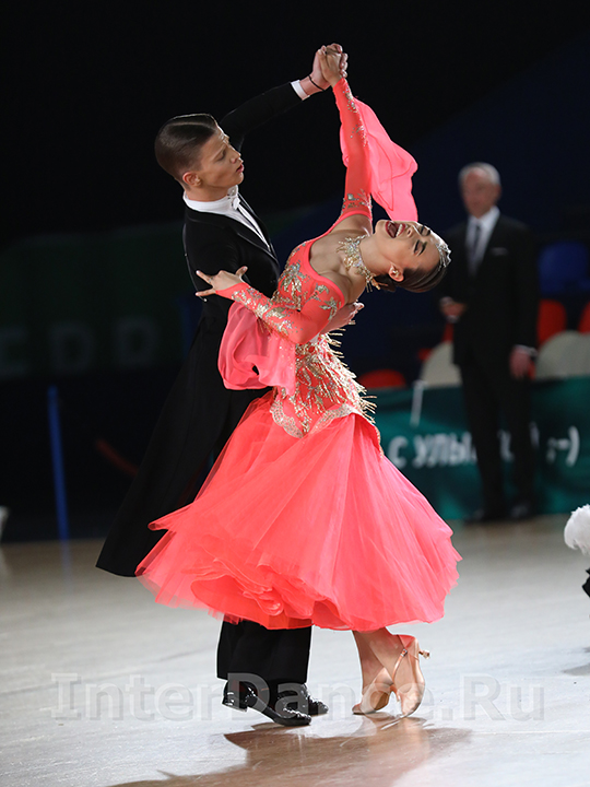 Ярослав Киселев и София Филипчук выиграли Первенство мира по 10 танцам среди Юниоров-2